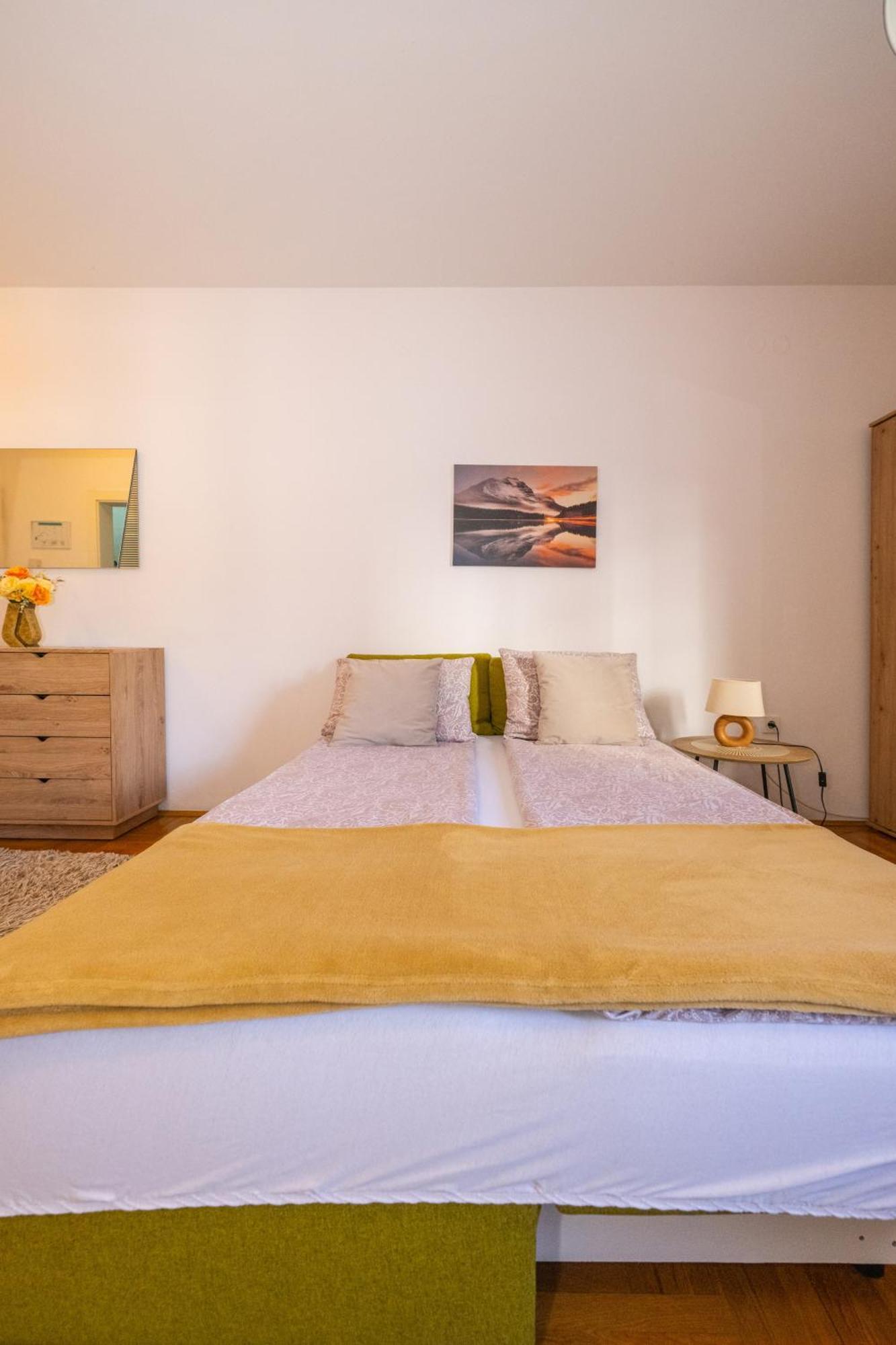 Mina Penthouse Apartment Novi Sad Bagian luar foto